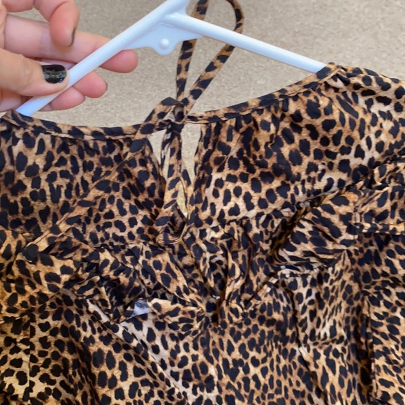 TOPSHOP Women’s Ruffled Leopard Print Long Sleeve Top Size 4 EUC - Picture 7 of 11